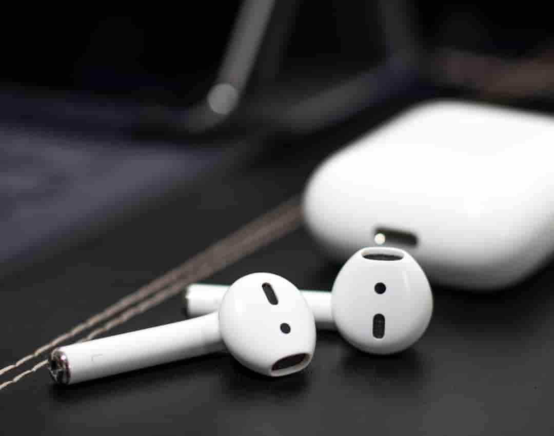 How to Reset AirPods: A Step-by-Step Guide 2024